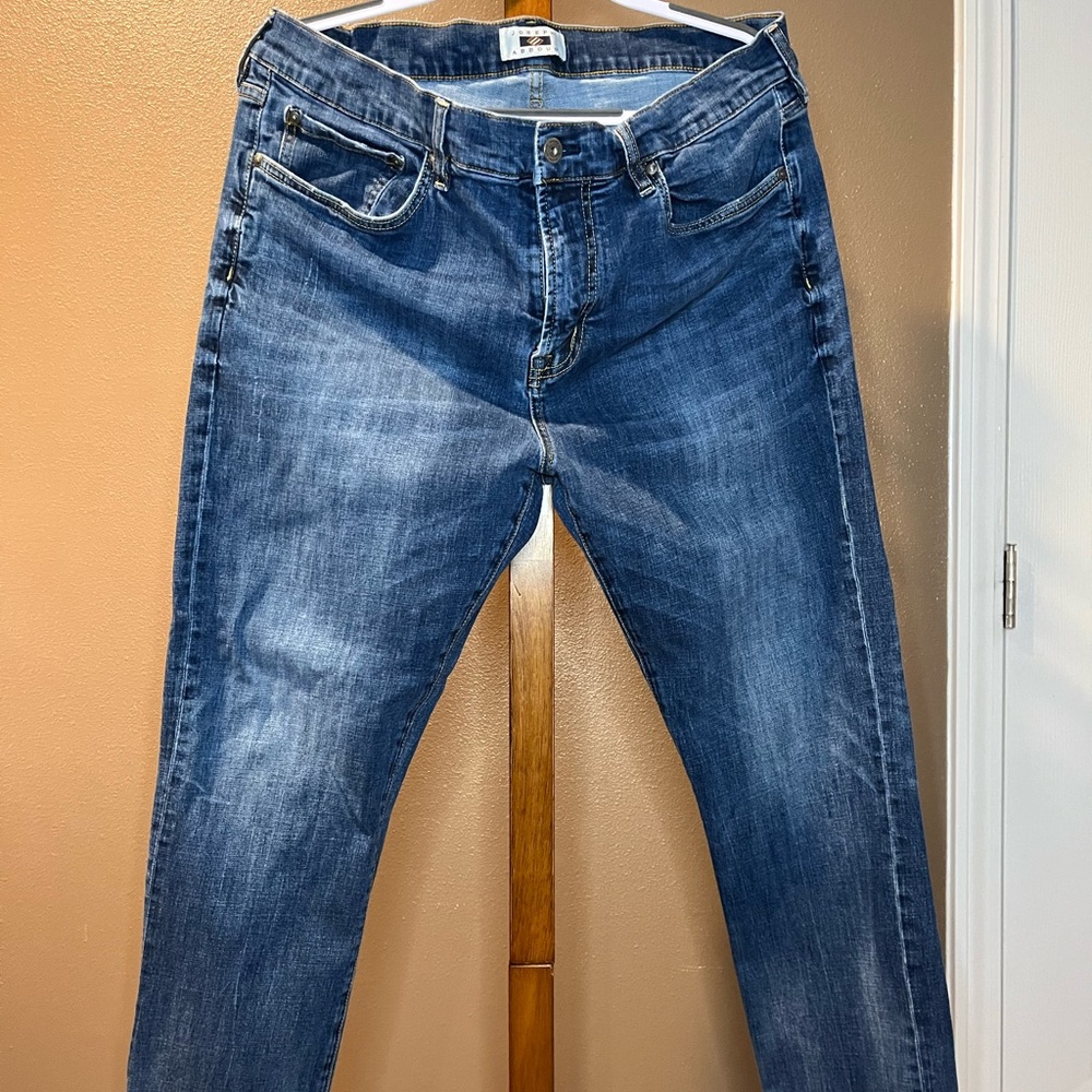 Joseph Abboud Men's Blue Comet Slim Fit Jeans, Size 38x30